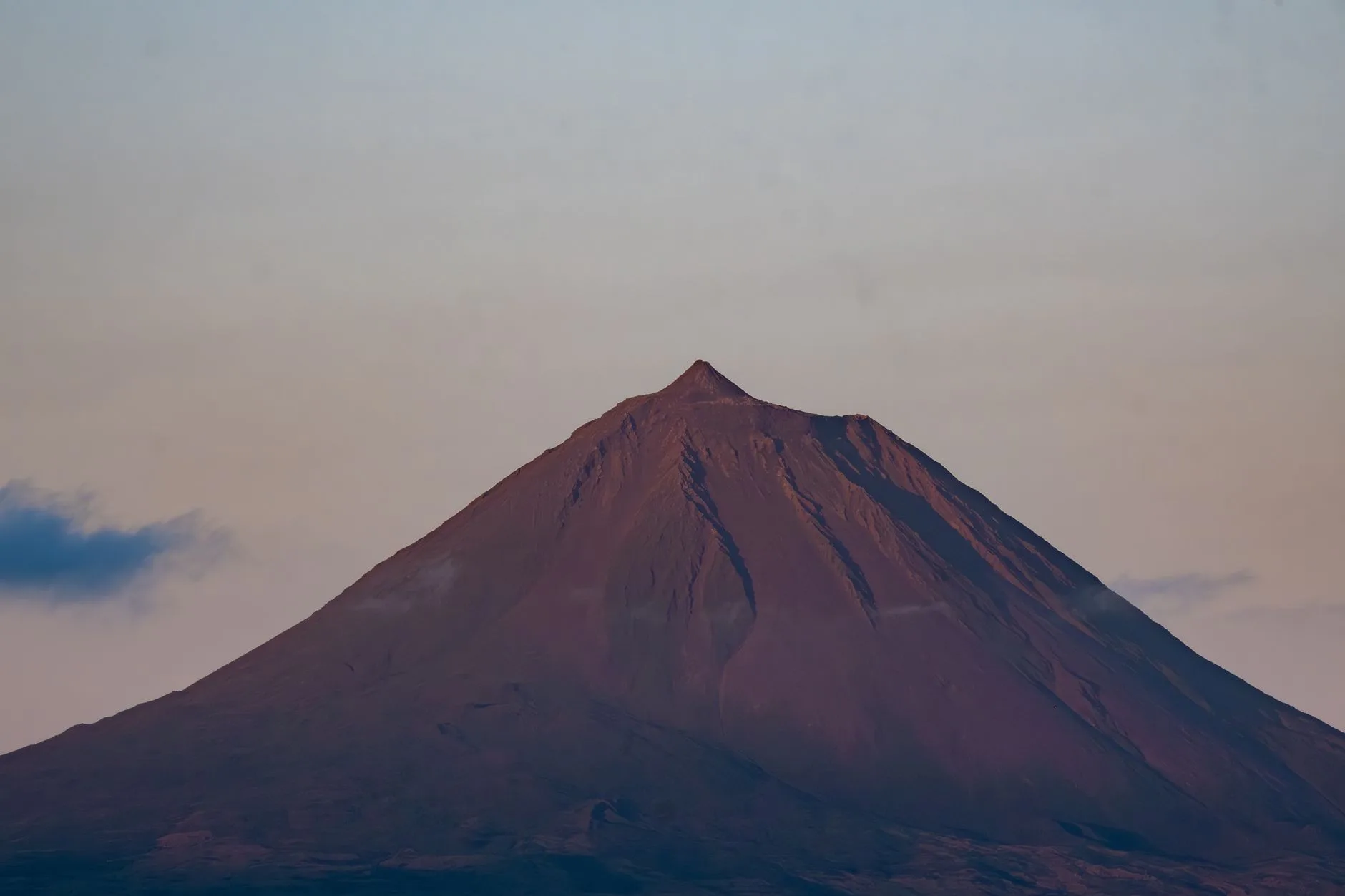 Le Pico do Fogo et la caldeira de Chã das Caldeiras